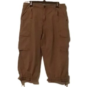 KHAKI Bermuda shorts